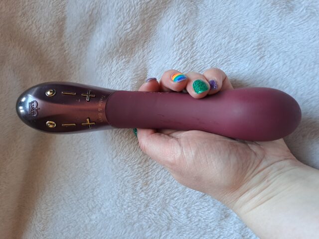 Wireless sex toy with controls, designed for intimate pleasure and sexual wellness, featured on SexTechGuide for innovative adult pleasure devices.