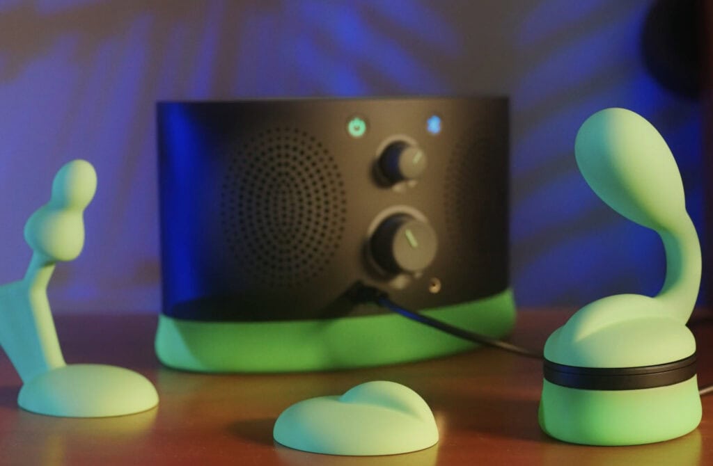Groove Thing Vibe Says It Makes Your Genitals a 'Third Ear'