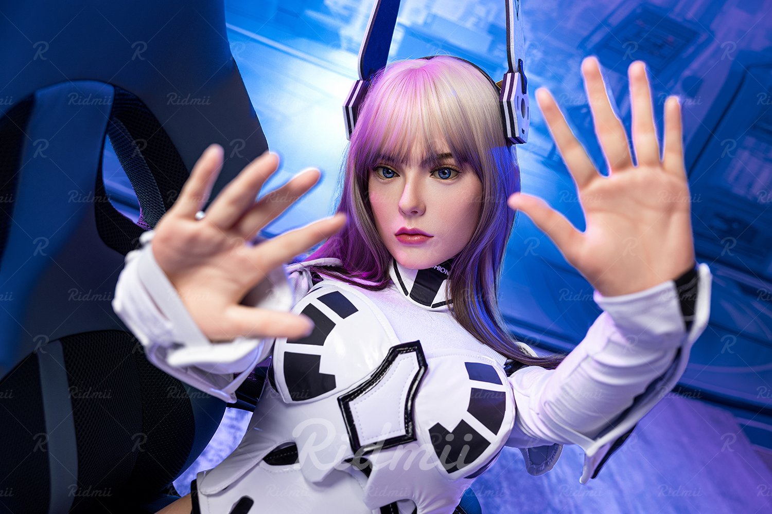 Ridmii Tanar AI sex robot press shot