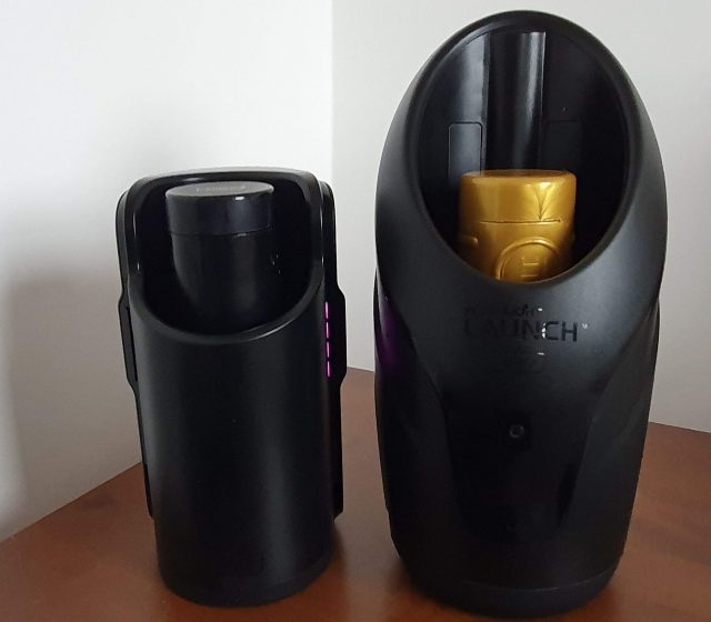 Kiiroo Keon vs Fleshlight Launch size