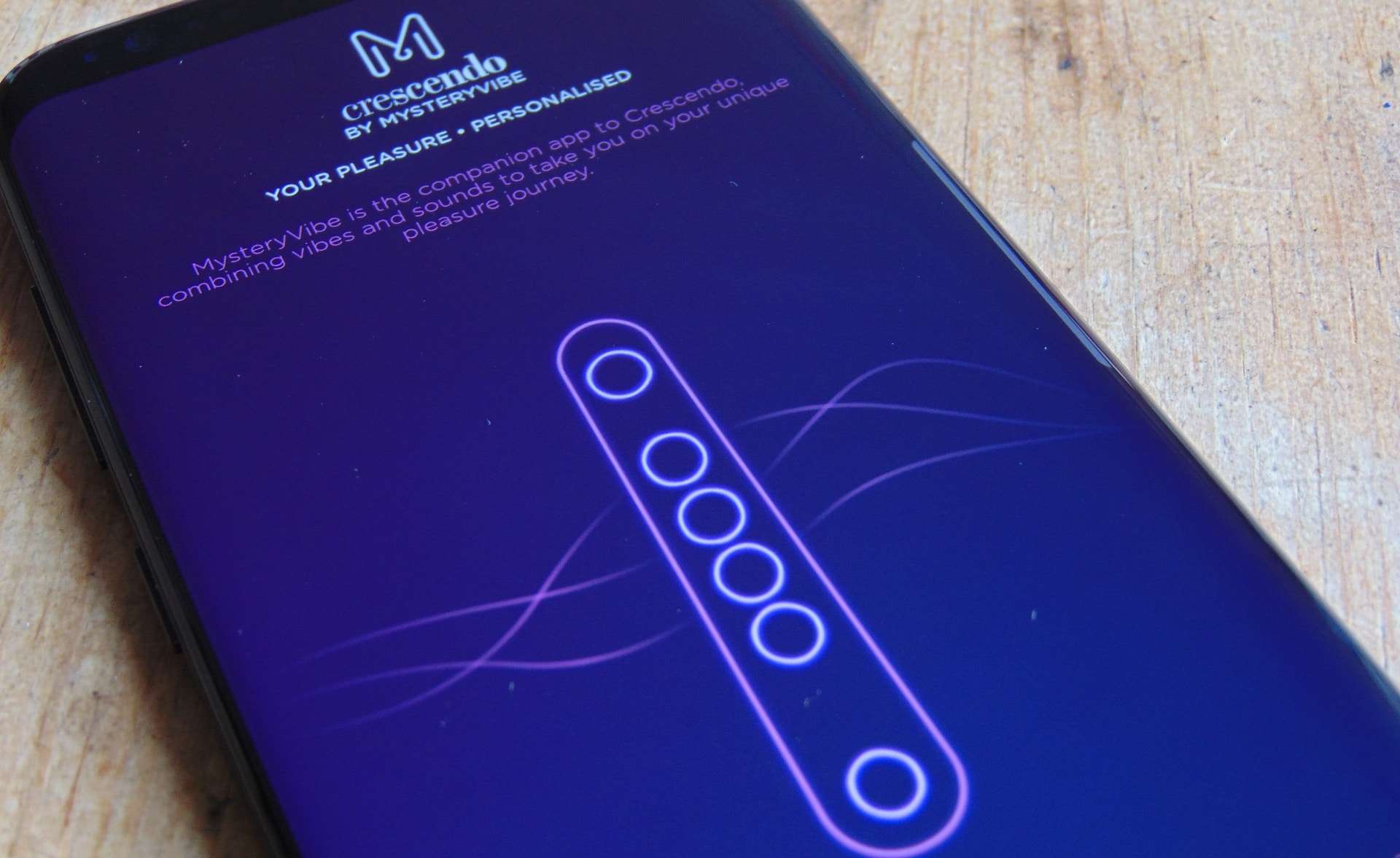 MysteryVibe app update lets you create your own Samsung galaxy s7 edge patterns.