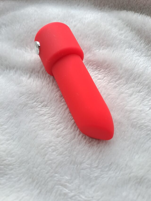 Wireless remote control vibrator for intimate pleasure and adult toy experiences, featuring a sleek red design and adjustable settings for customized stimulation.