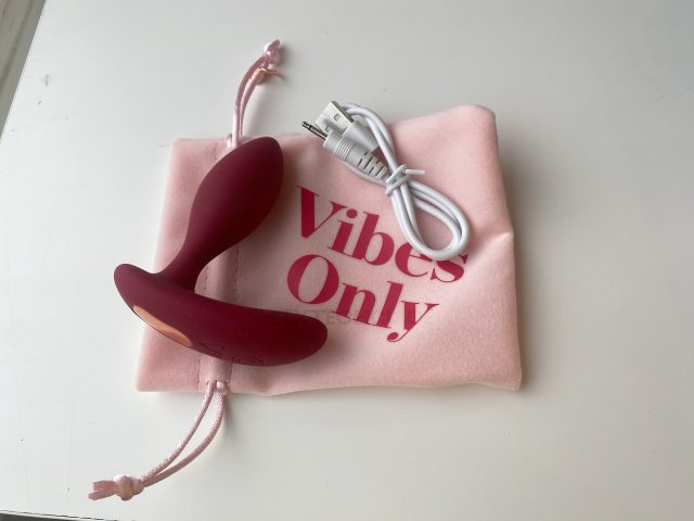 Vibes Only Analise - pink vibrator.