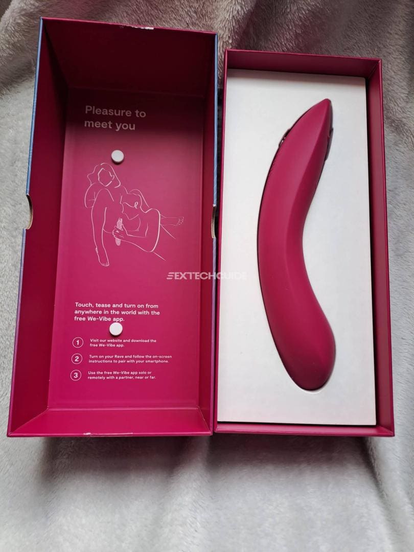 A pink box with a we-vibe rave 2 inside.